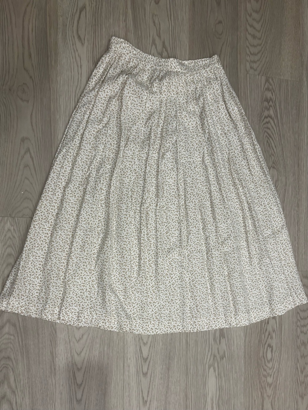 Light Cream Floral Midi Skirt
